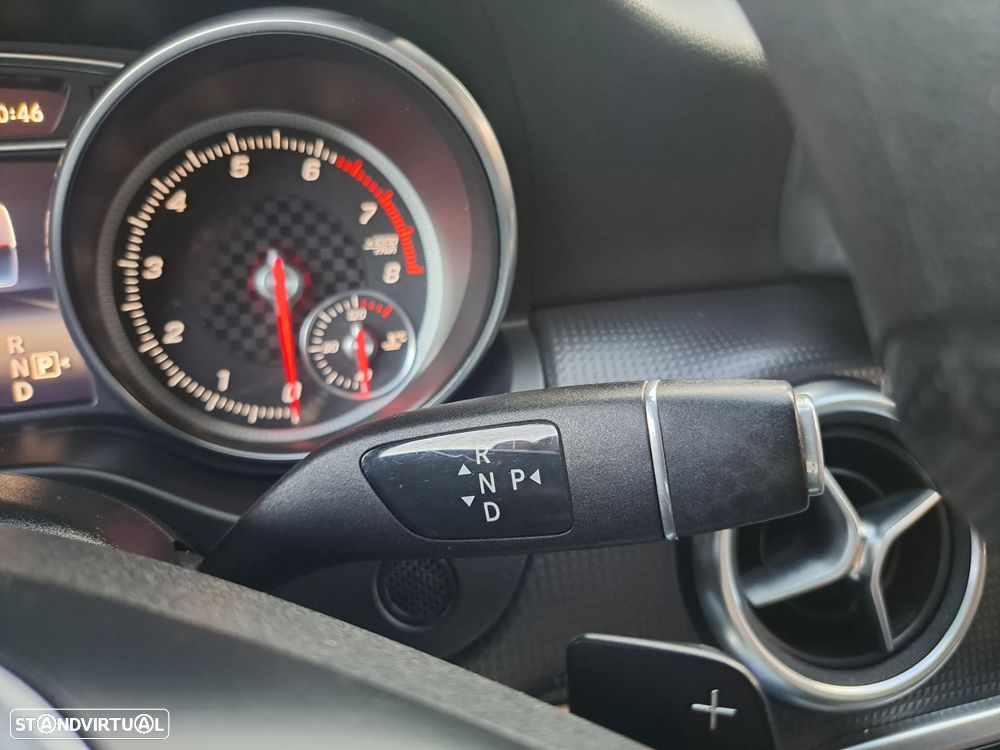 Mercedes-Benz A 180 7G-DCT Urban - 20