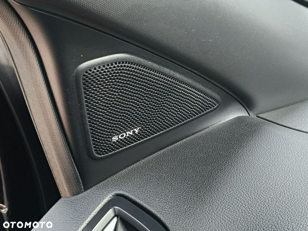 Ford Kuga - 21