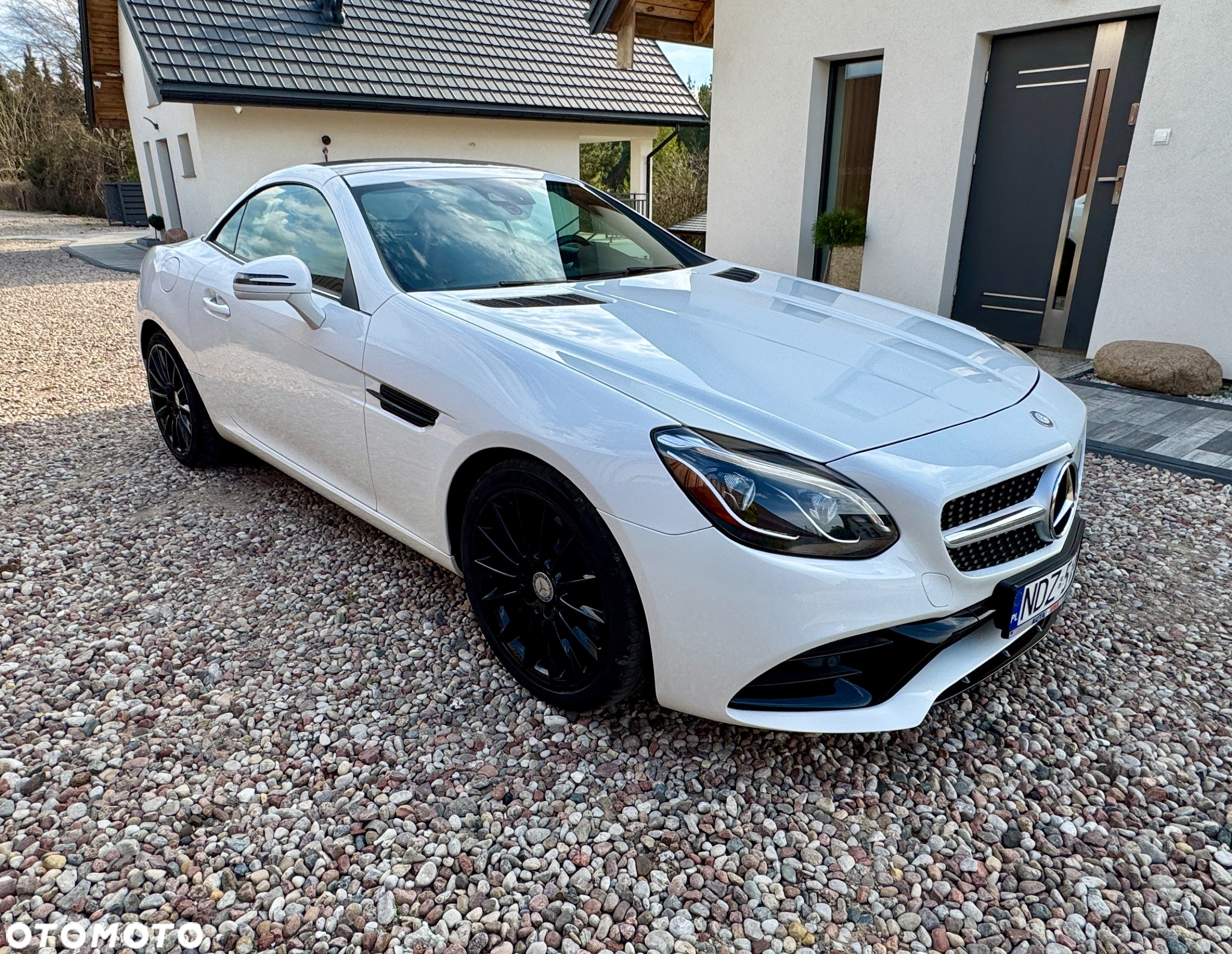 Mercedes-Benz SLC 300 9G-Tronic - 8