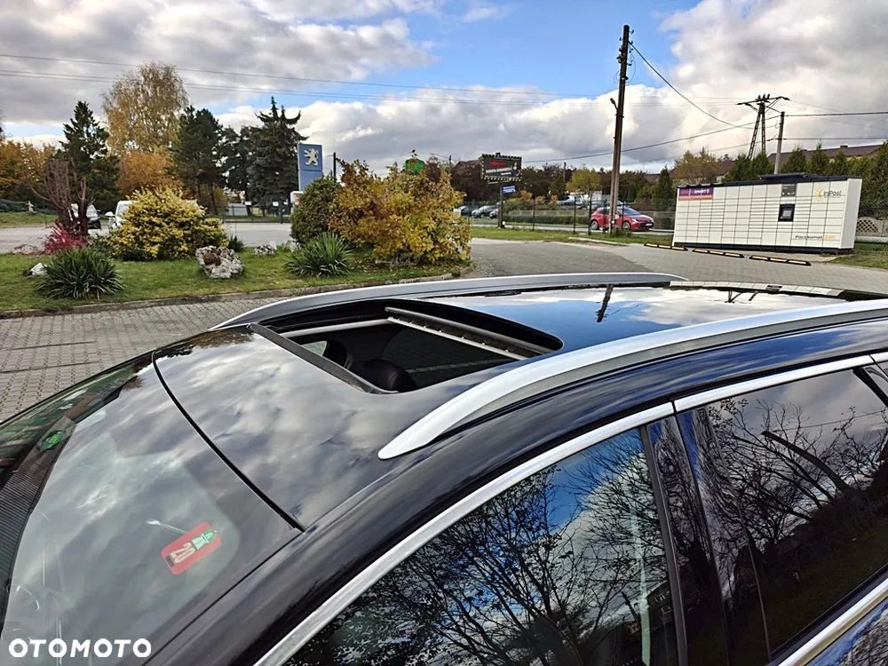 Ford Mondeo Turnier 2.0 EcoBoost Titanium S - 29