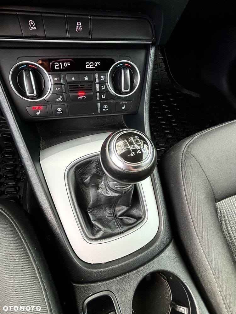 Audi Q3 2.0 TDI Design - 24