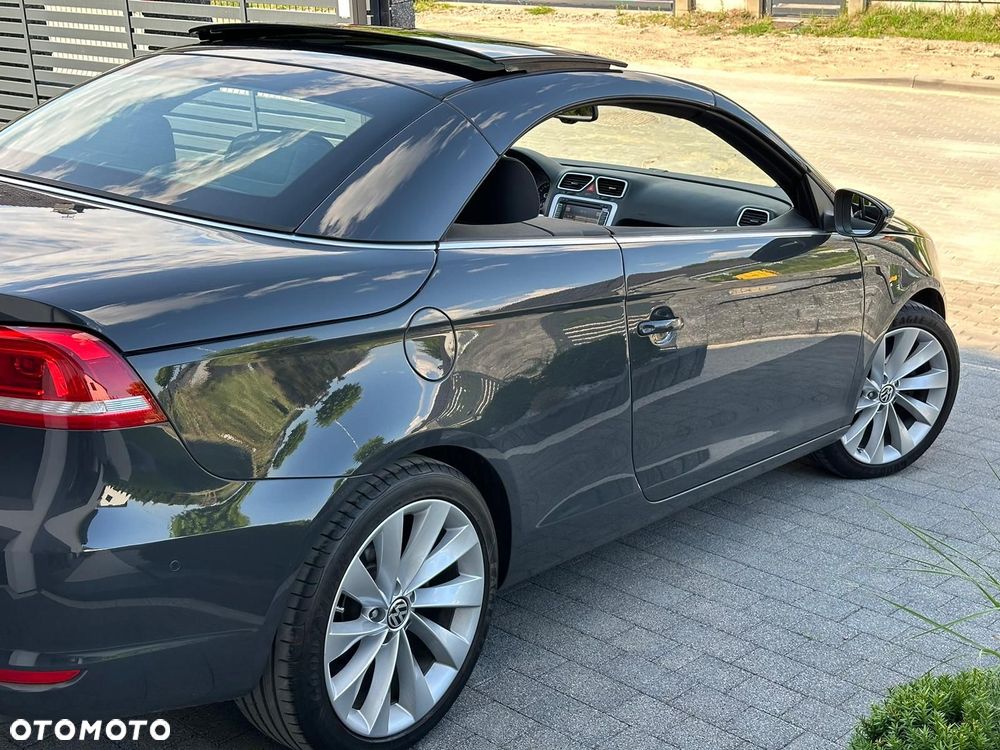Volkswagen Eos 2.0 TDI DPF BlueMotion Technology Cup - 23