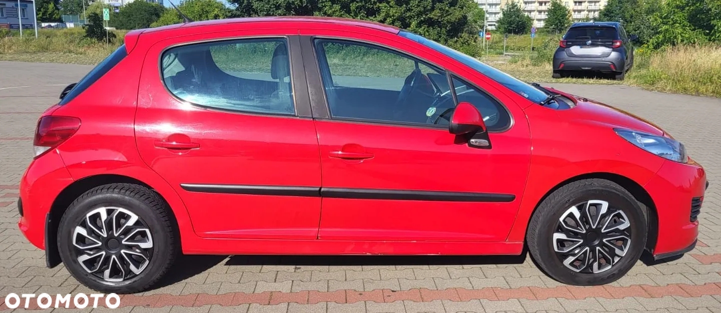 Peugeot 207 - 6