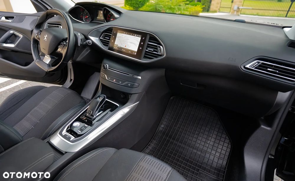 Peugeot 308 BlueHDi 130 EAT6 Stop & Start Allure - 30
