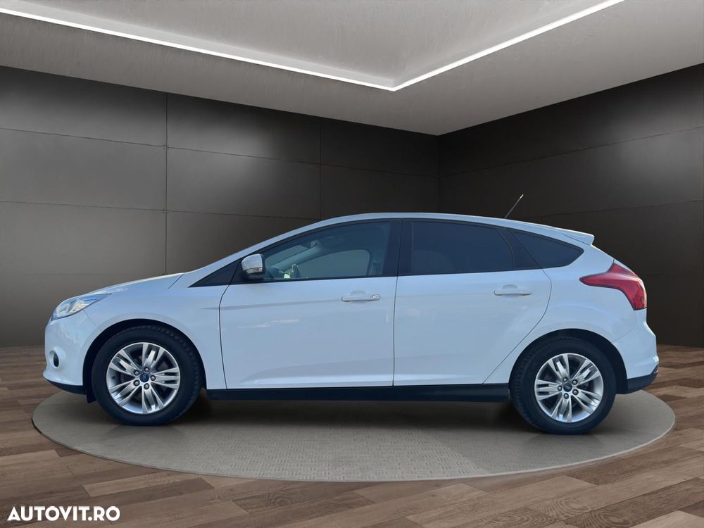 Ford Focus - 18
