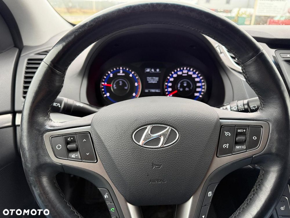 Hyundai i40 Kombi 1.7 CRDi Premium - 12