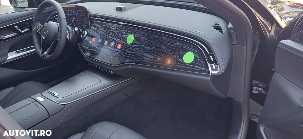 Mercedes-Benz E - 12