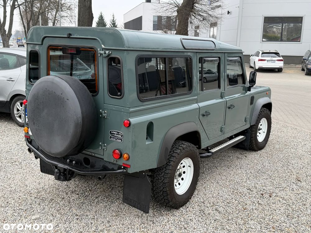 Land Rover Defender 2.4 TD4 S - 21