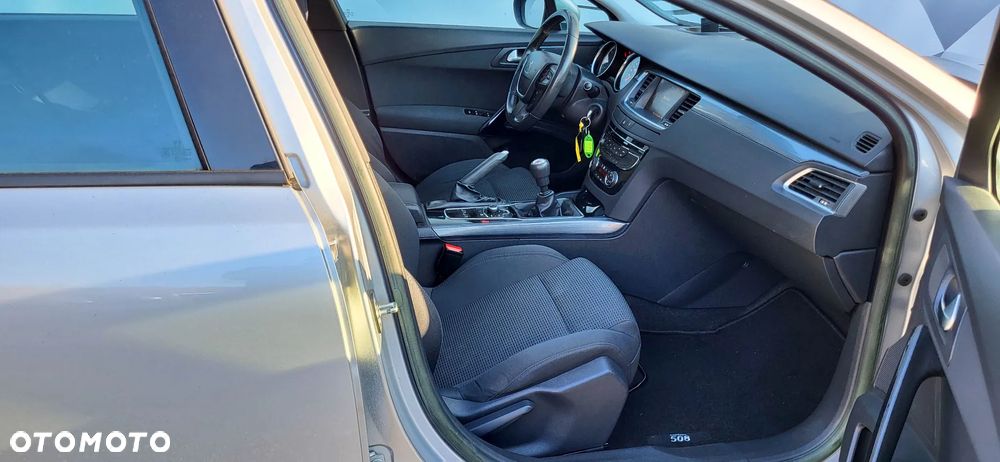 Peugeot 508 HDi FAP 140 Allure - 19