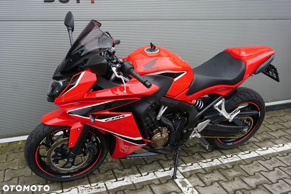 Honda CBR - 11