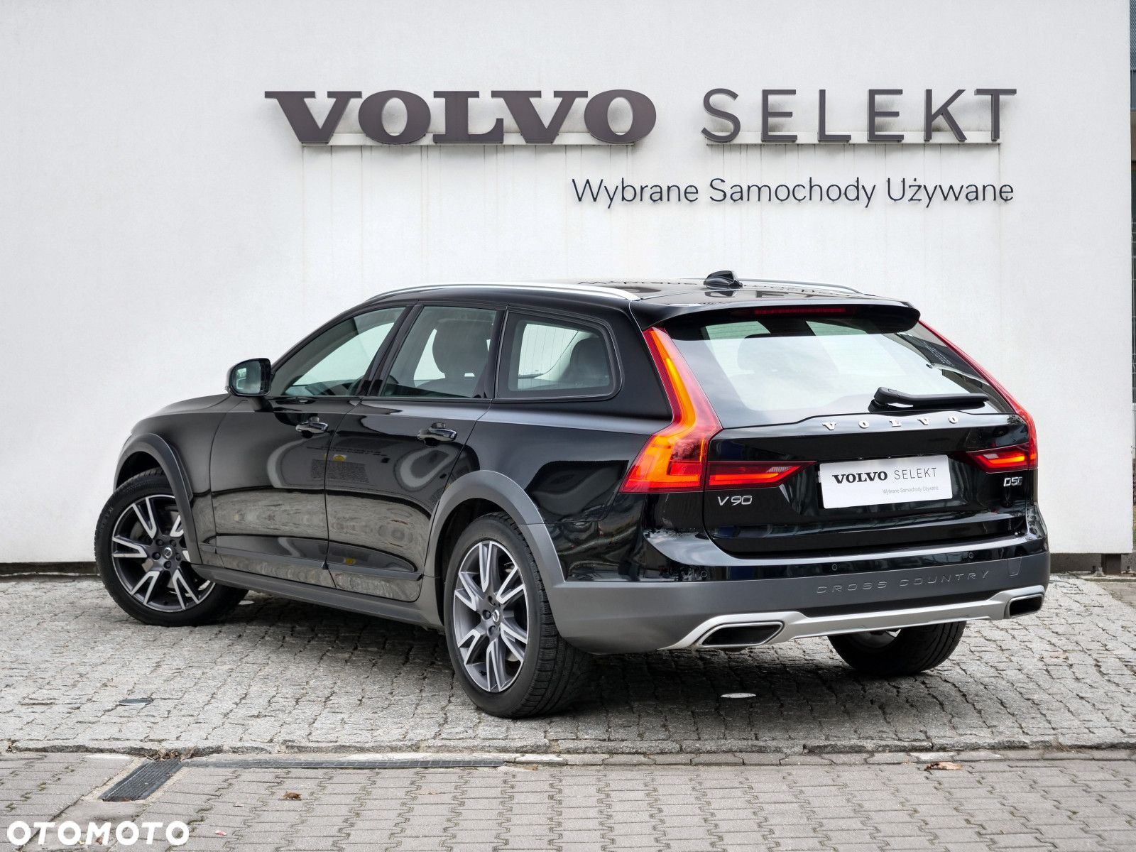 Volvo V90 Cross Country - 7