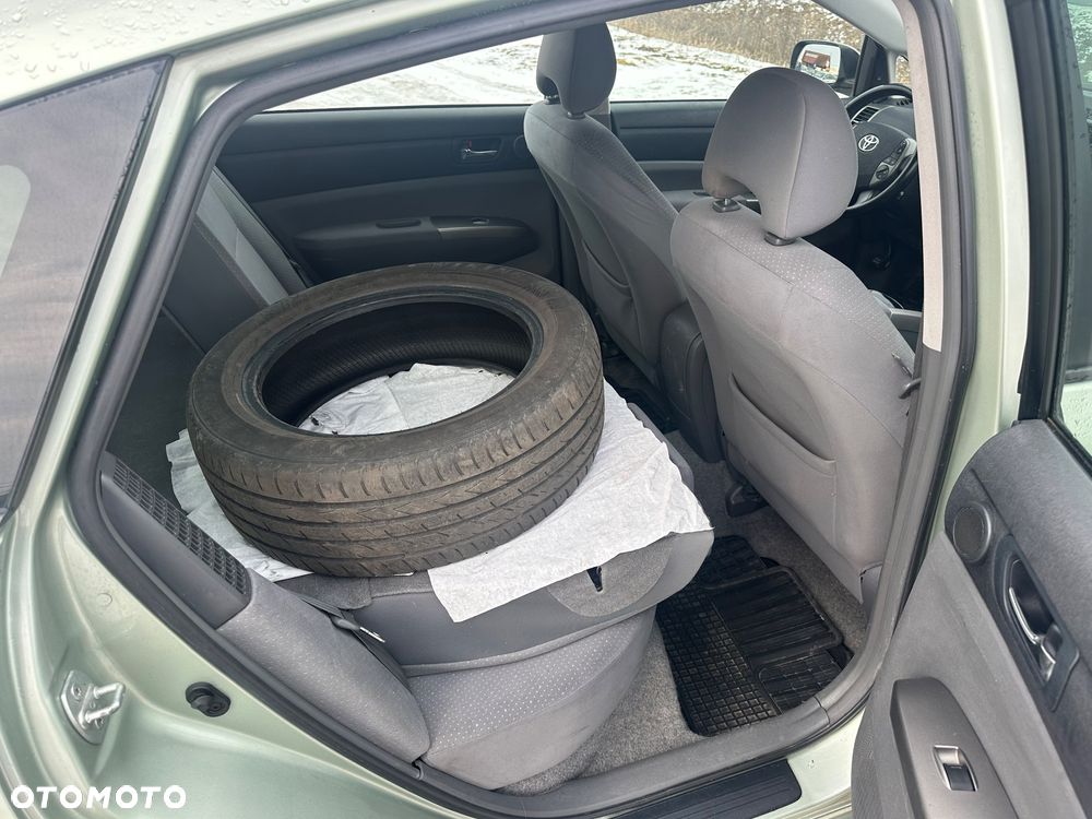 Toyota Prius 1.5 VVT-i Sol (nav) - 8