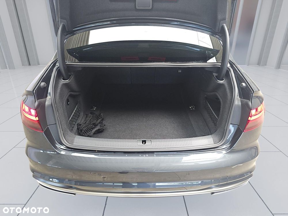 Audi A4 Limousine 40 TFSI mHEV Advanced S tronic - 19