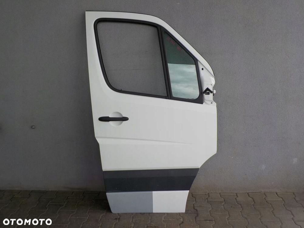 VW CRAFTER SPRINTER 906 DRZWI PRAWE PRZÓD PASAŻERA - 1