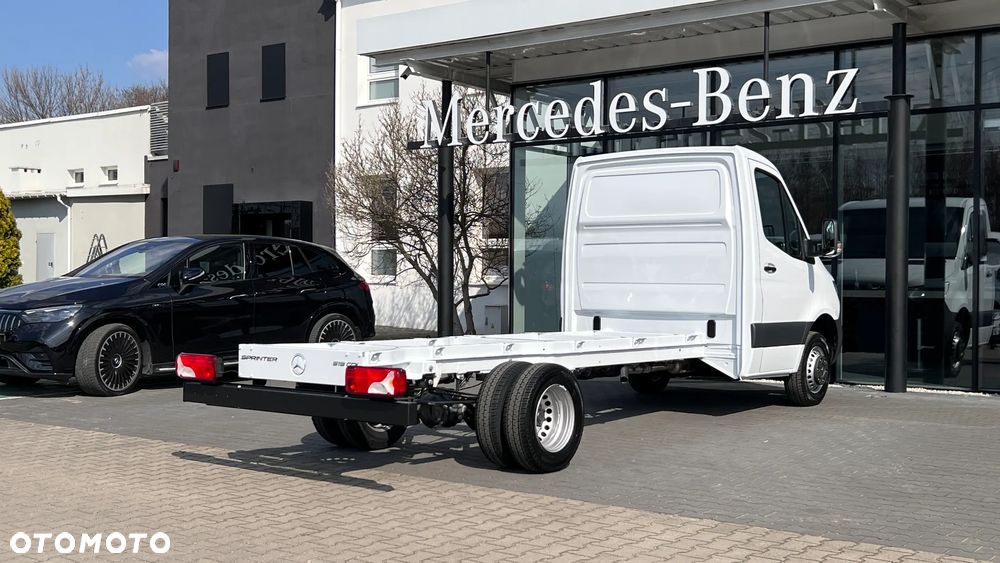 Mercedes-Benz Sprinter 519 CDI - 12