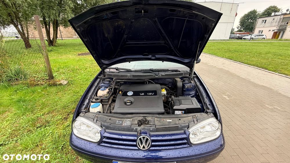 Volkswagen Golf - 11