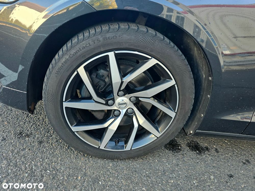 Volvo V60 T4 Momentum Pro - 10