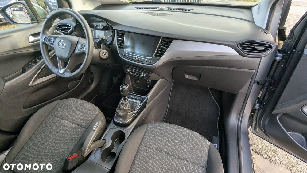 Opel Crossland X - 19