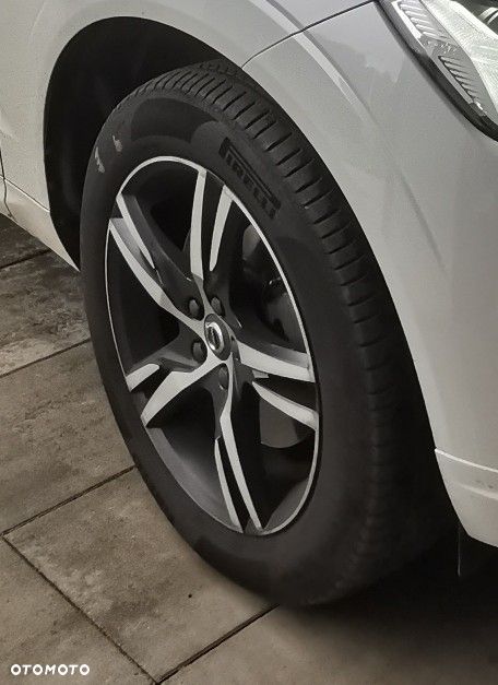 Volvo XC 60 B4 D AWD R-Design - 15