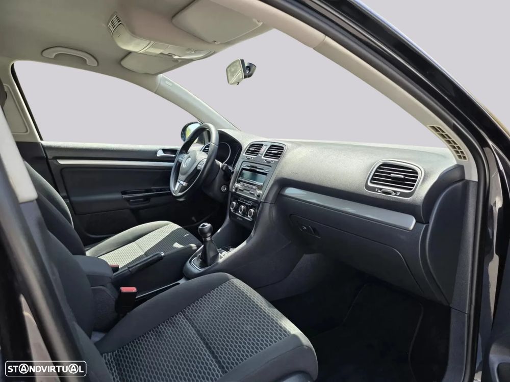 VW Golf Variant 1.6 TDi Confortline - 9