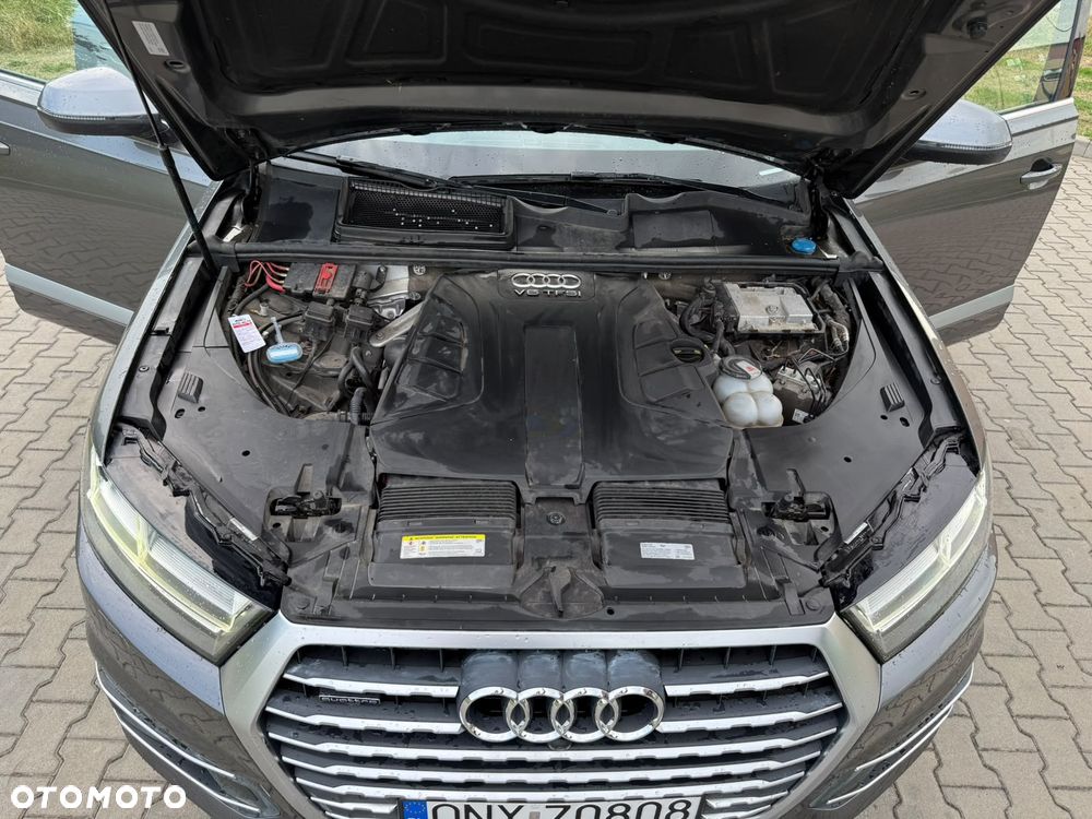 Audi Q7 - 18