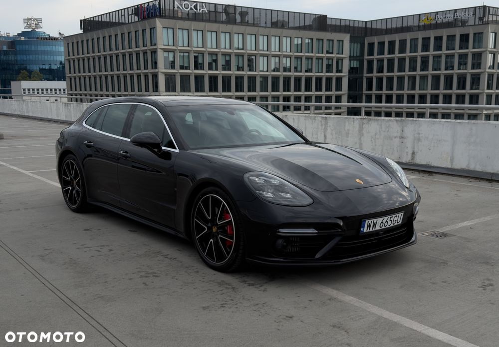Porsche Panamera Turbo - 6