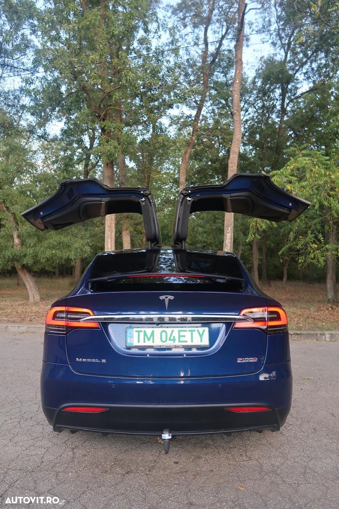 Tesla Model X Performance - 7