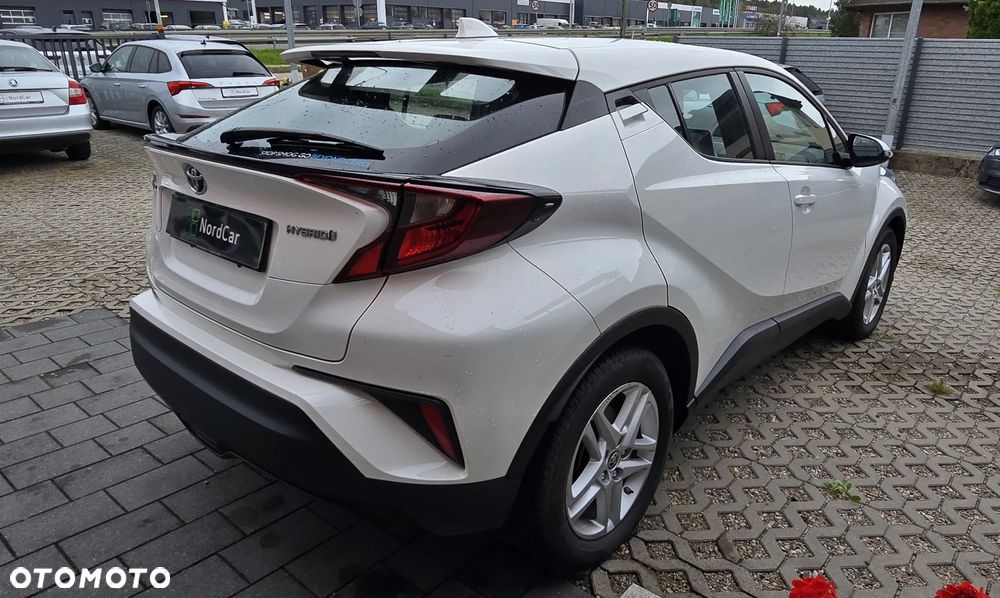Toyota C-HR - 9