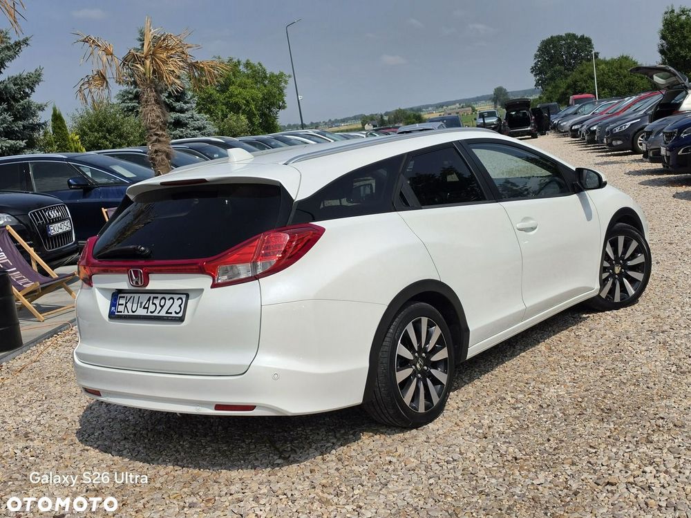 Honda Civic 1.6 i-DTEC Lifestyle - 24