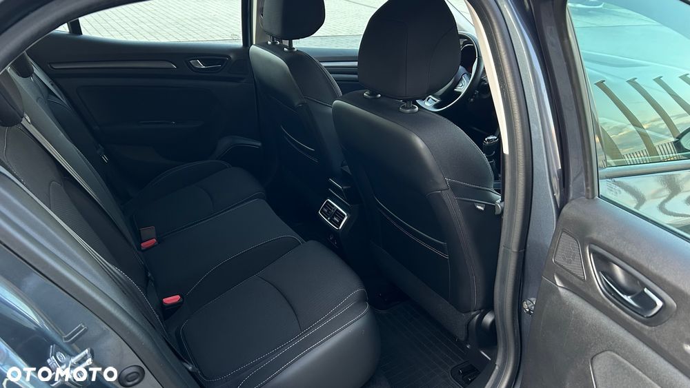 Renault Megane TCe 115 GPF ZEN - 25