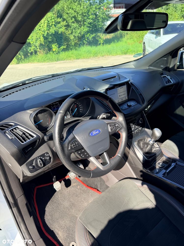 Ford Kuga 1.5 EcoBoost FWD ST-Line ASS MMT6 - 16