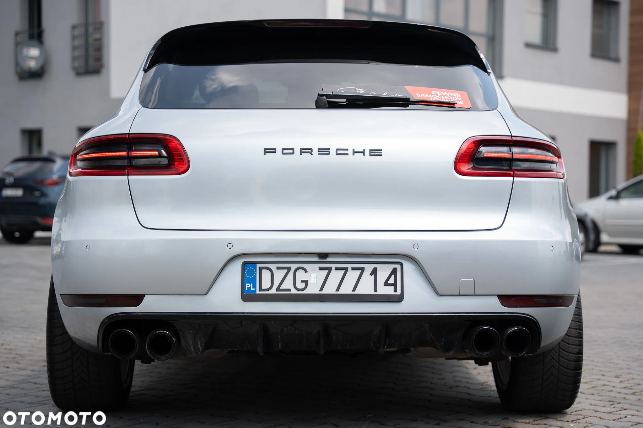 Porsche Macan S - 17