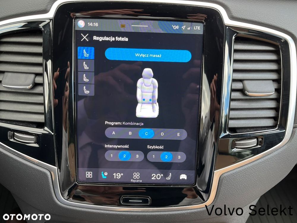 Volvo XC 90 - 25