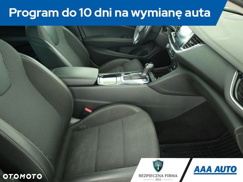 Opel Insignia - 9