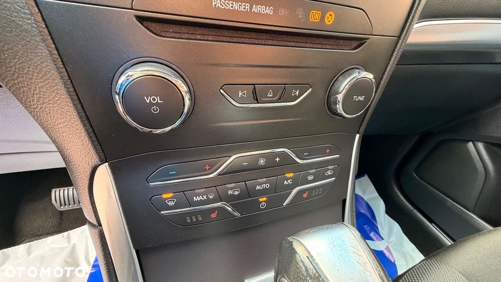 Ford S-Max 2.0 TDCi Trend PowerShift - 17