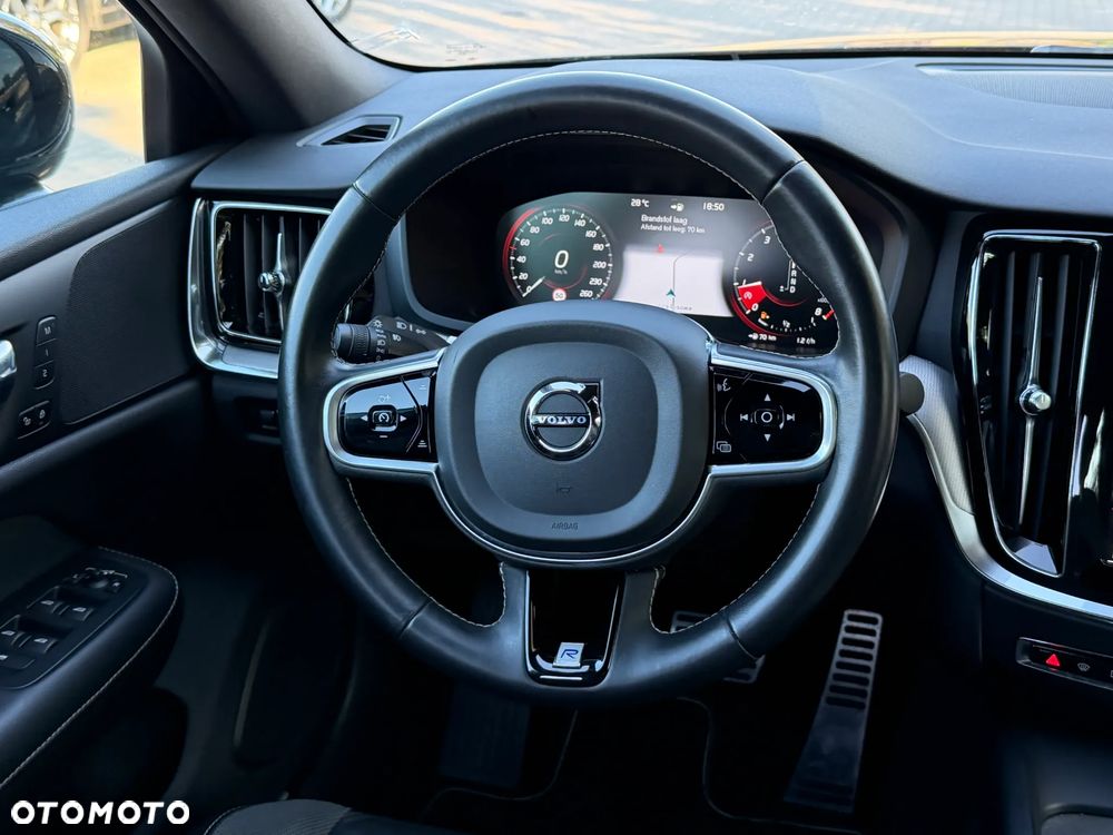 Volvo S60 T4 Geartronic RDesign - 18