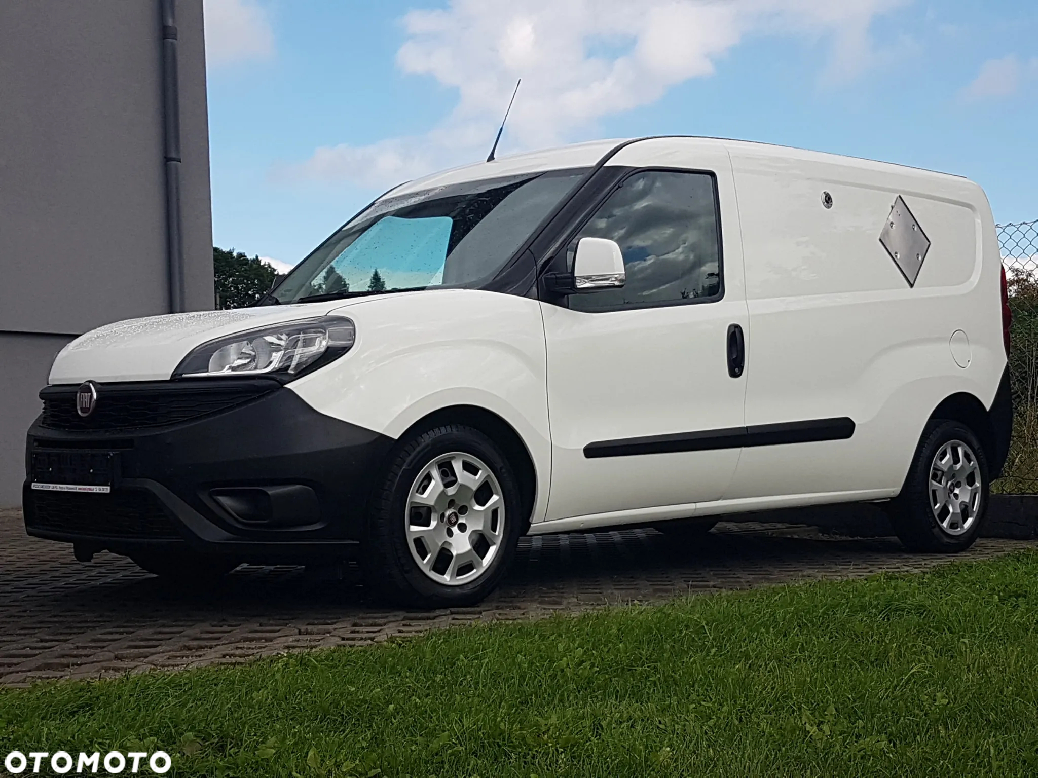 Fiat DOBLO MAXI CHŁODNIA MROŹNIA IZOTERMA GRZANIE AGREGAT ZANOTTI DŁUGI L2H1 TEMPOMAT AC - 30