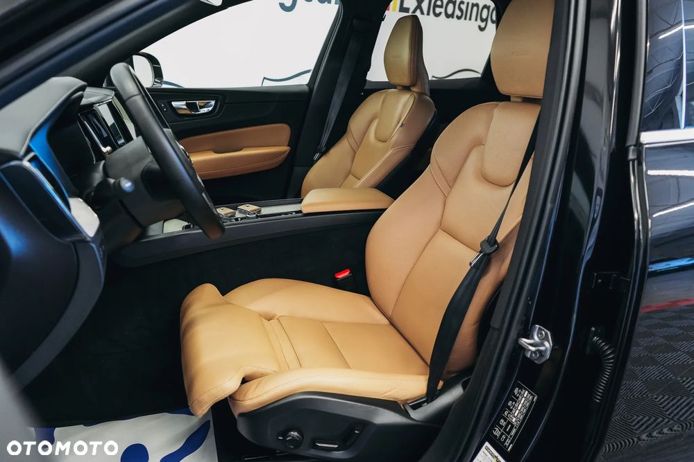 Volvo XC 60 D4 AWD Geartronic Inscription - 14