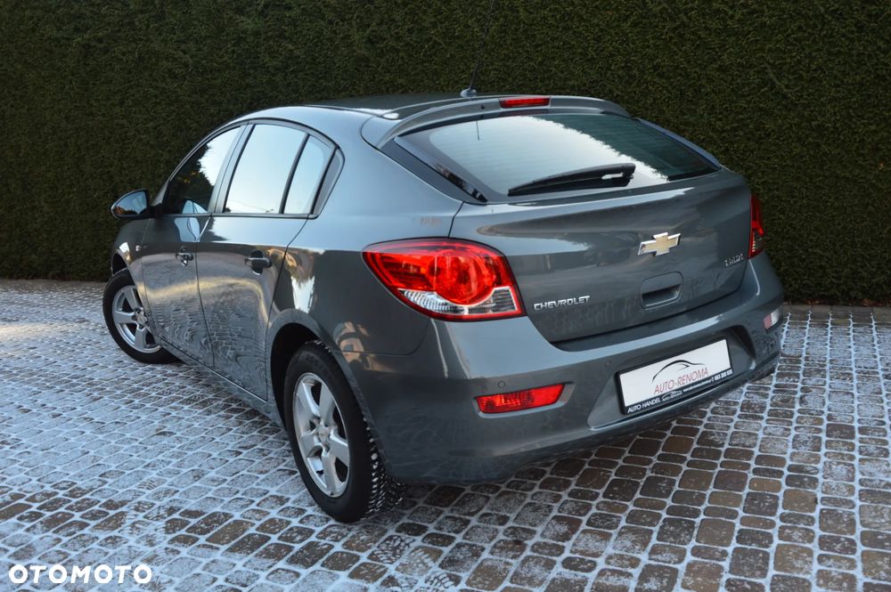 Chevrolet Cruze 1.8 LT+ - 6