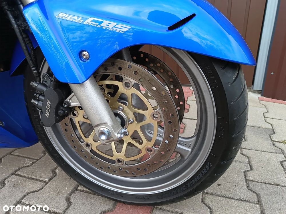 Honda CBR - 17