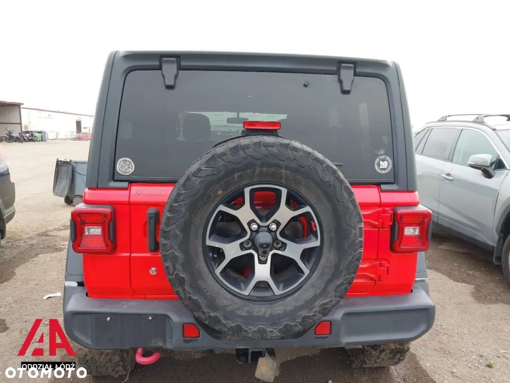Jeep Wrangler - 3