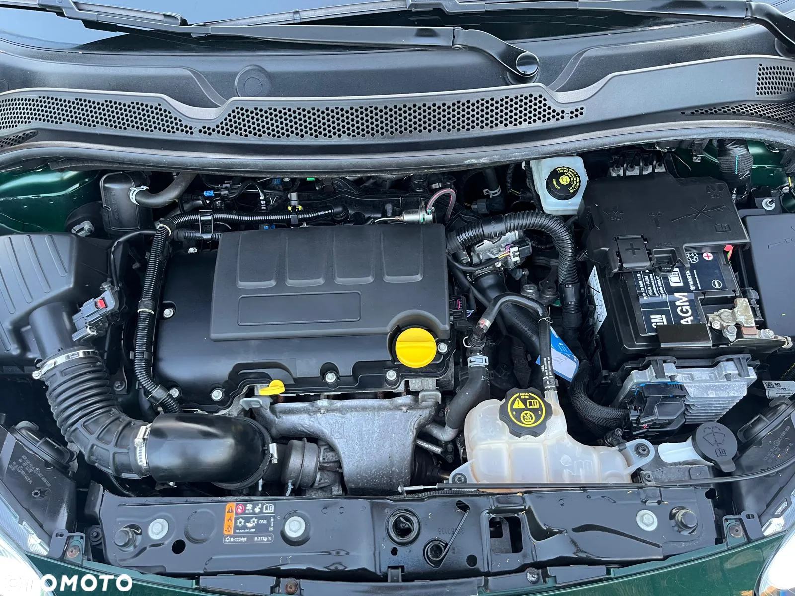Opel Adam 1.4 Turbo Rocks S - 34