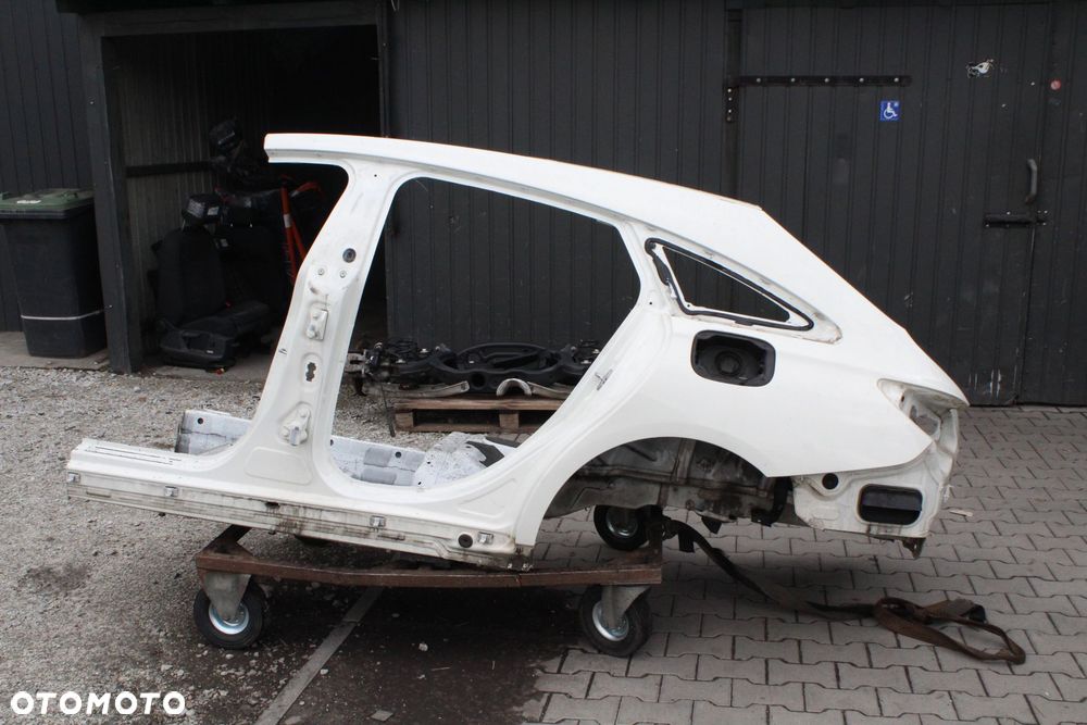 Mercedes CLA W117 ćwiartka tył lewa - 1