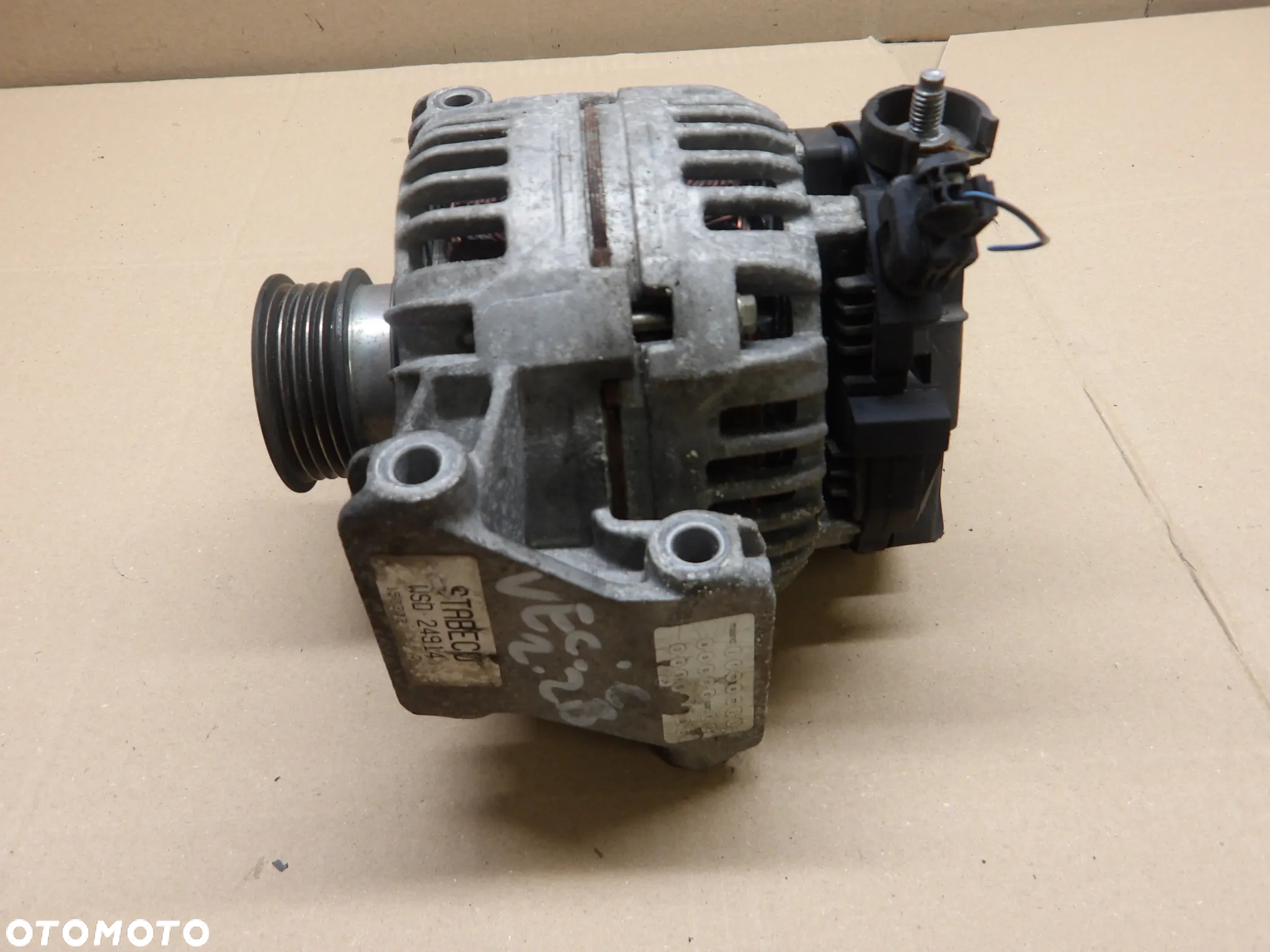 OPEL VECTRA C SEDAN 02-05 2.2 SE ALTERNATOR - 3