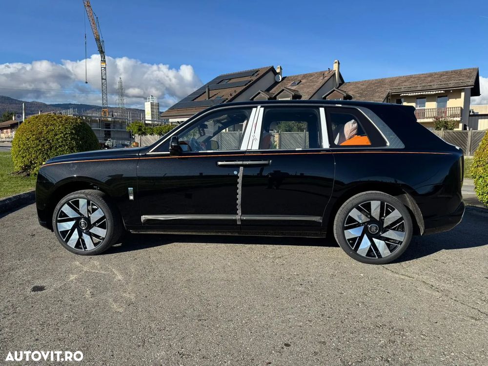 Rolls-Royce Cullinan - 2