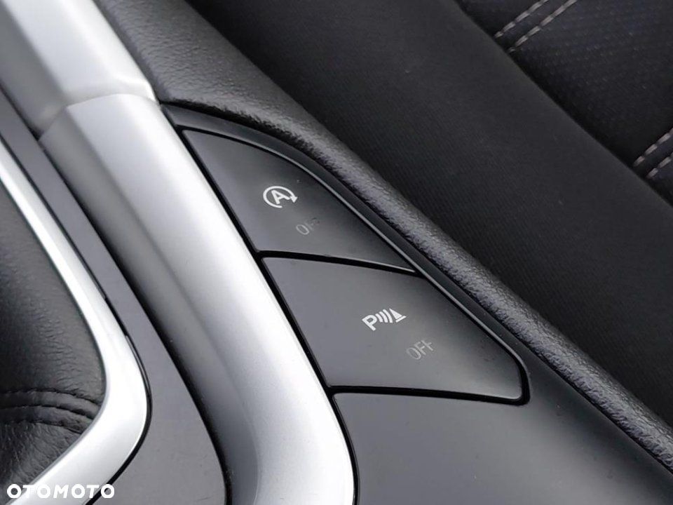 Ford Mondeo - 29