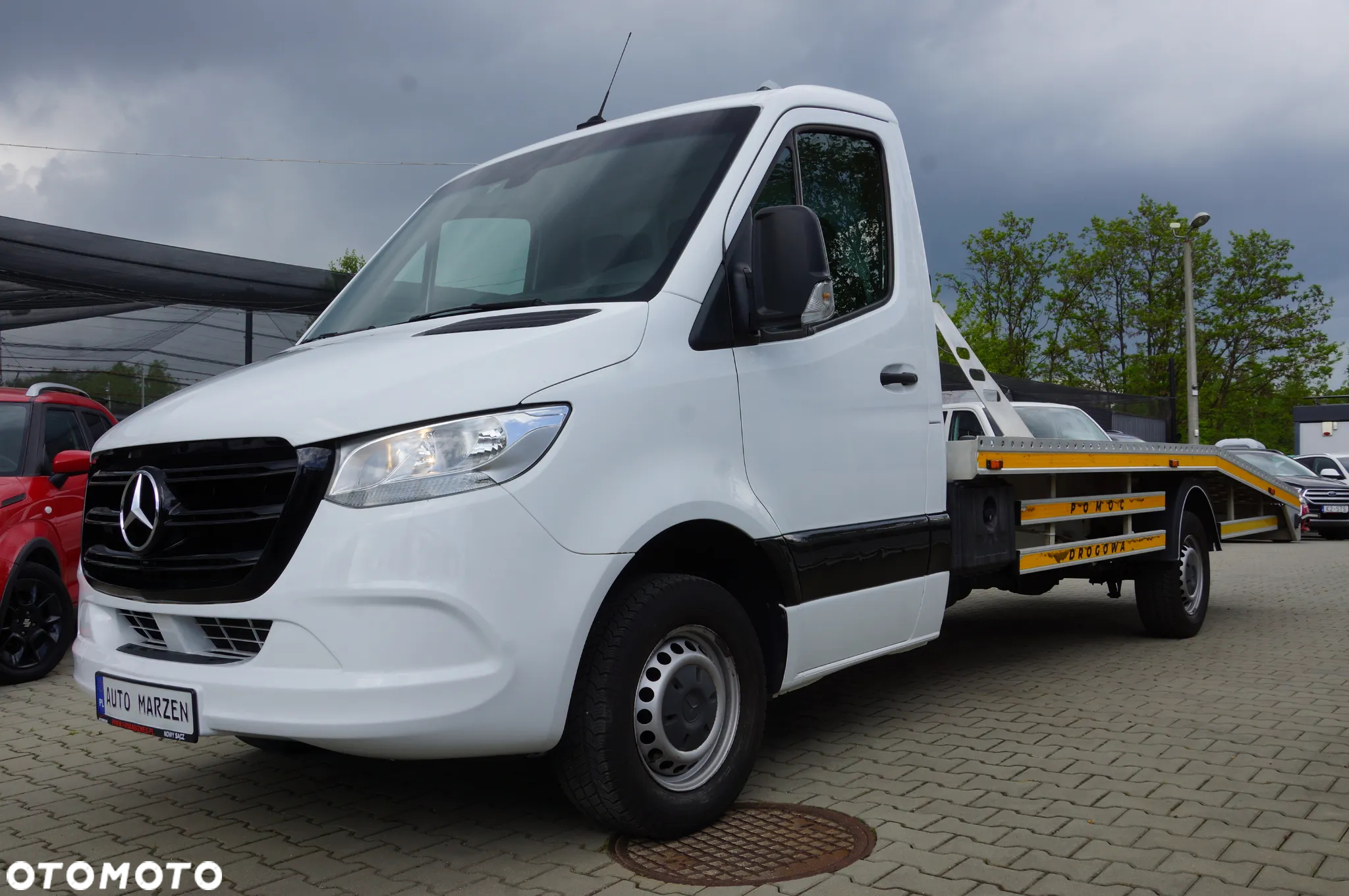 Mercedes-Benz Sprinter - 5