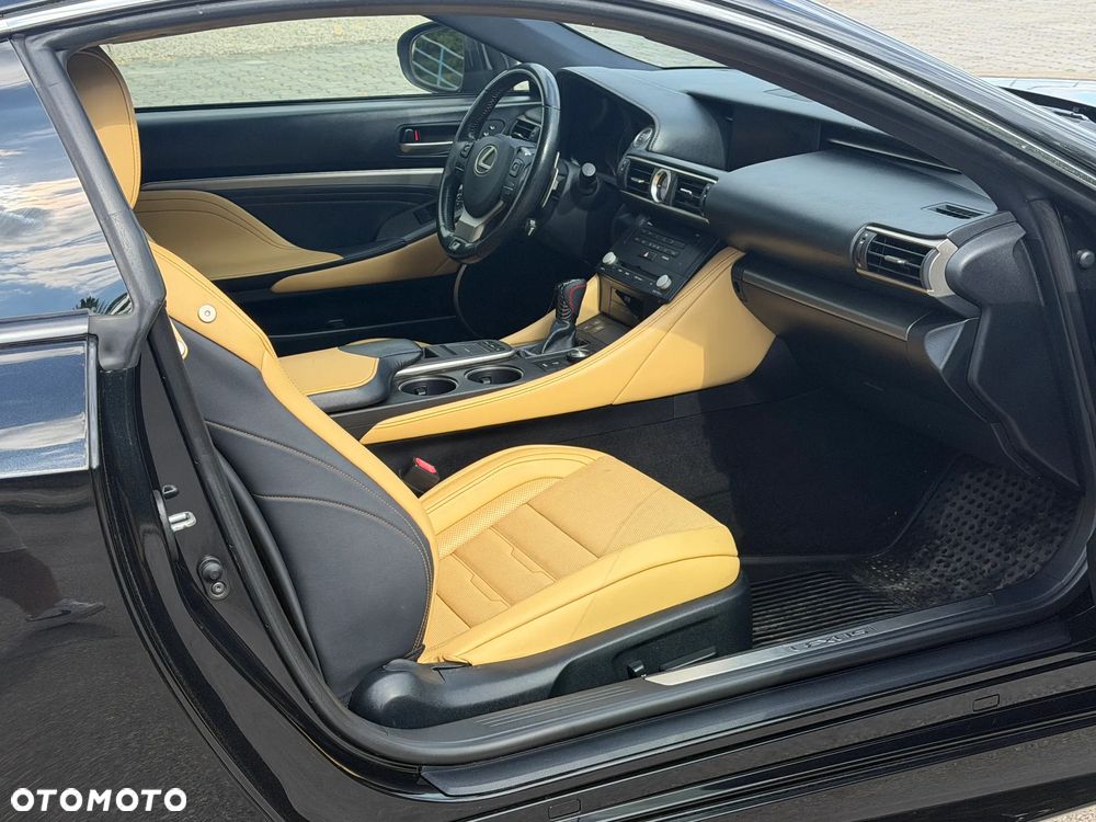 Lexus RC - 34
