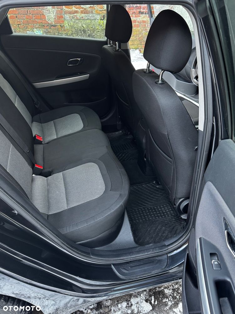 Kia Ceed 1.6 CRDi 136 ISG Dream Team Edition - 13