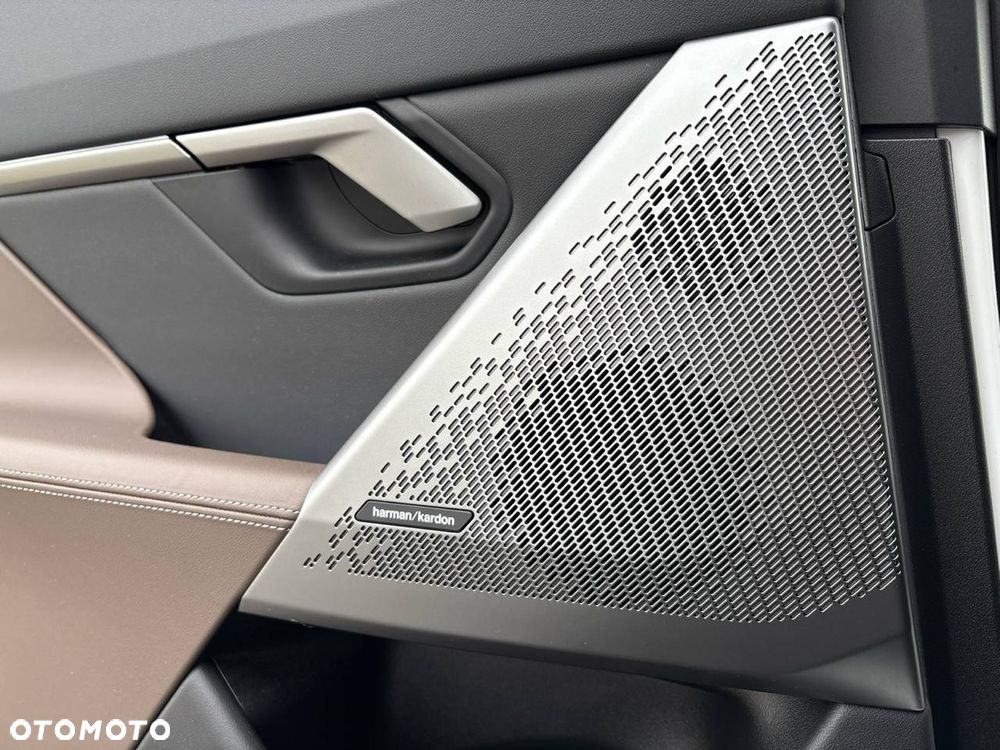 BMW Seria 5 520d xDrive - 25